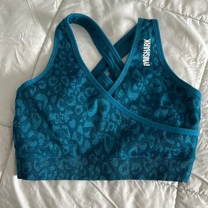 Gymshark top